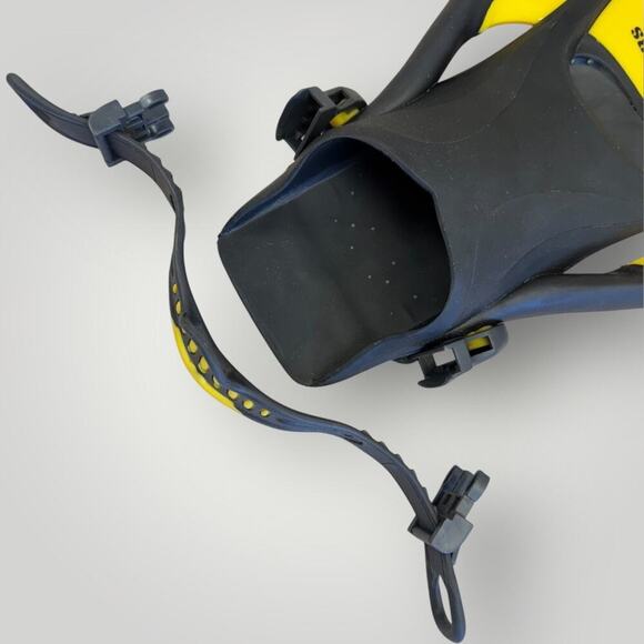 US Divers Trek Snorkling Diving Fins Compact Unisex Small Men 4-7 Women 6.5-8.5 - Picture 8 of 14